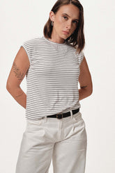 EXTENDED SLEEVE T-SHIRT - WHITE STRIPE